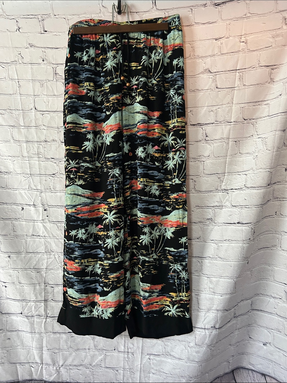 Free People Women’s Black Tropical Print Wide-Leg Pants